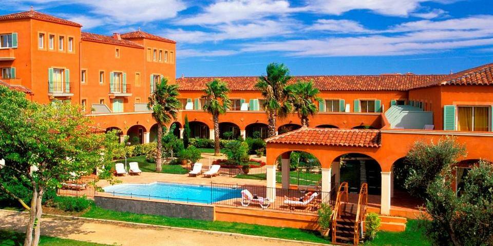 Palmyra Golf Hôtel Cap d'Agde — facade