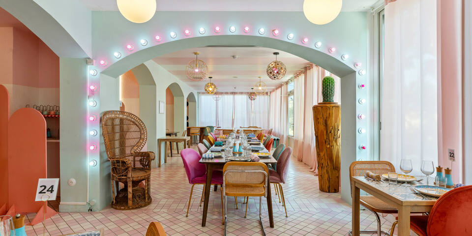 Place 70 — restaurant
