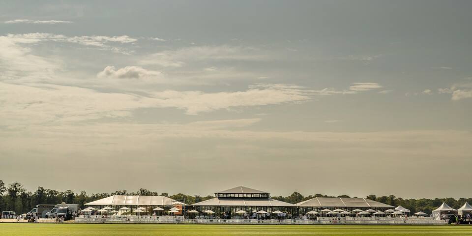 Polo Club du Domaine de Chantilly - facade