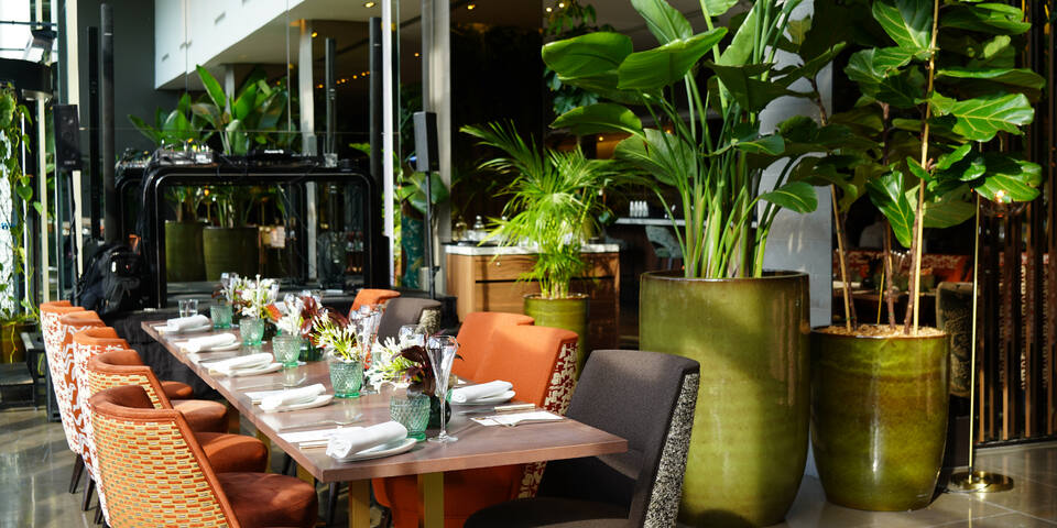 restaurant