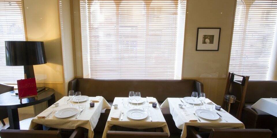 restaurant