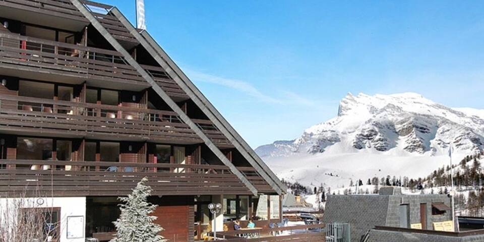SOWELL HOTELS Mont Blanc & SPA — master