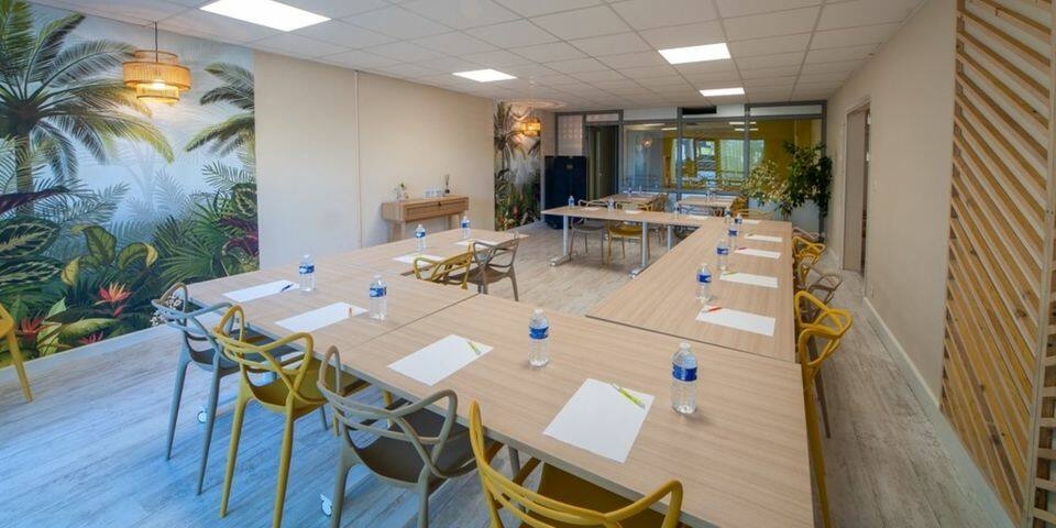 Sure Hotel by Best Western Béziers Le Monestié — salles_reunion
