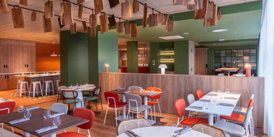 restaurant