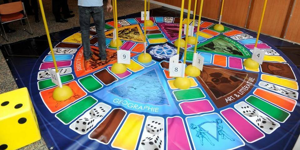 Trivial Pursuit Géant